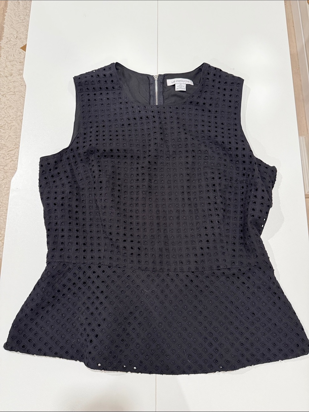 Liz Claiborne Black Sleeveless Eyelet Peplum Top